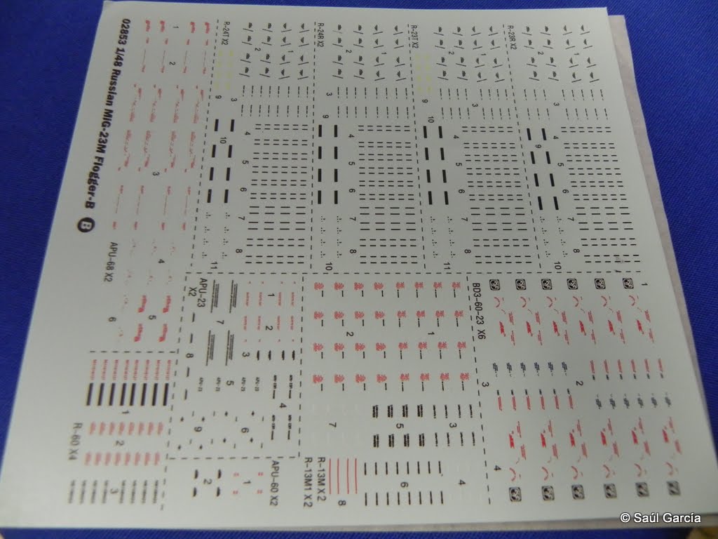 Trumpeter48MiG23MSpruexDecal3.JPG