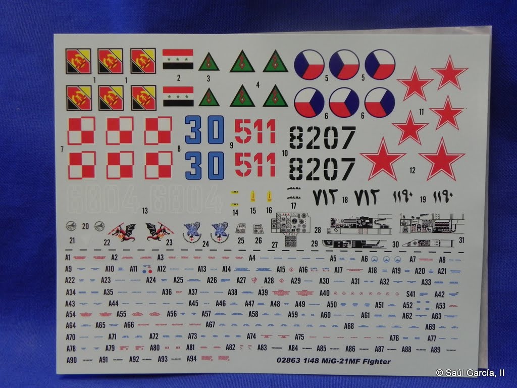 TrumpeterMiG21MFSpruexxDecals.JPG