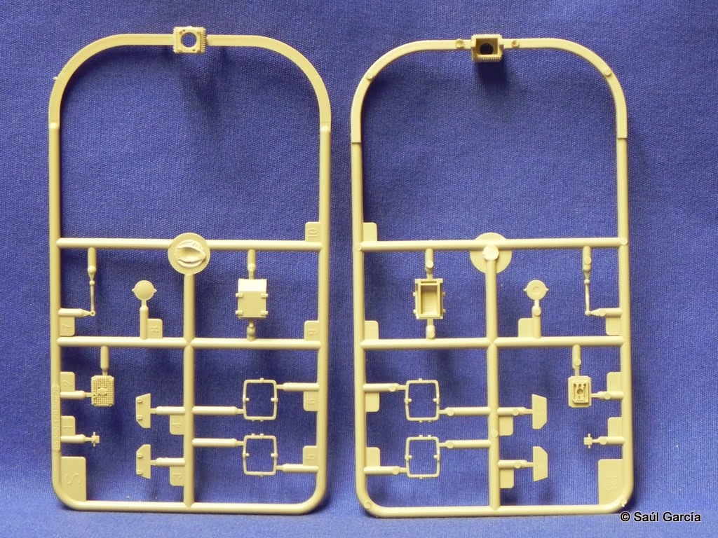 TrumpeterT90SprueS.JPG