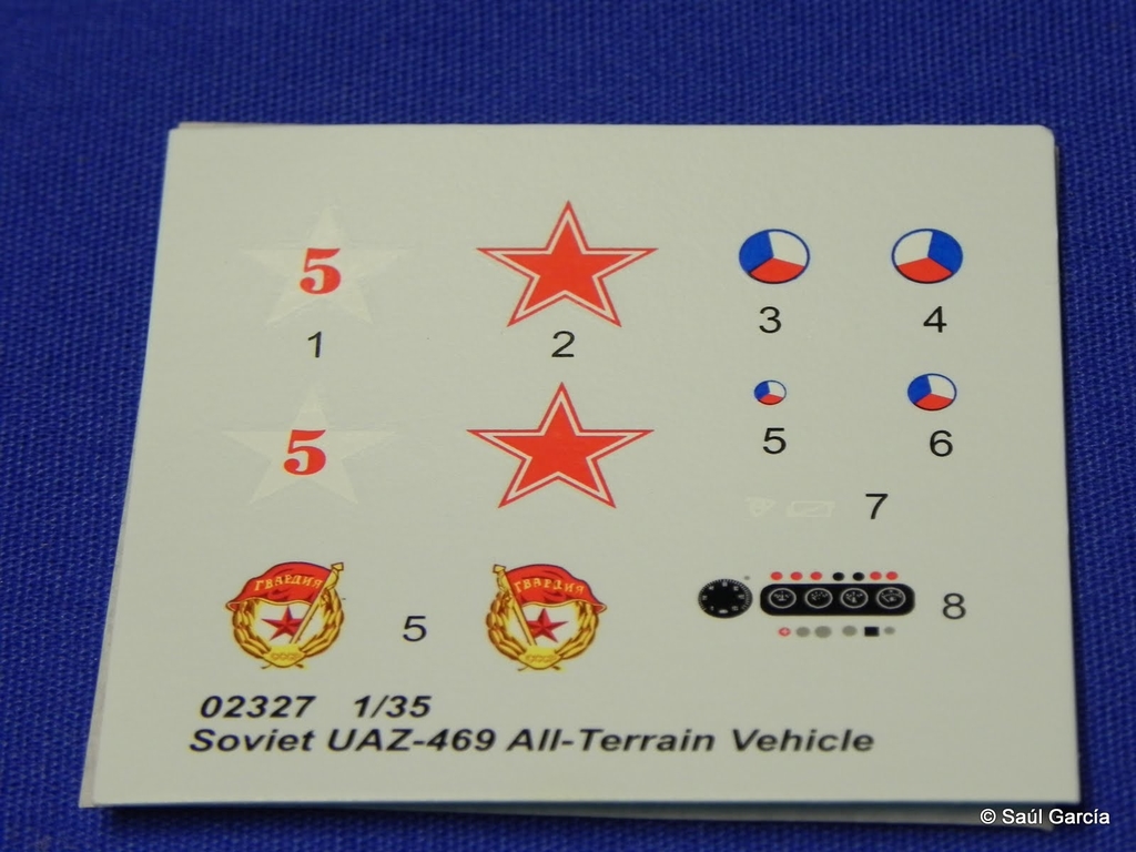 TrumpeterUAZ469SpruexDecals.JPG