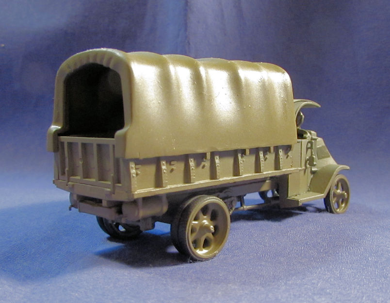 US_Army_MACK_Truck_Cargo_Late_II.jpg