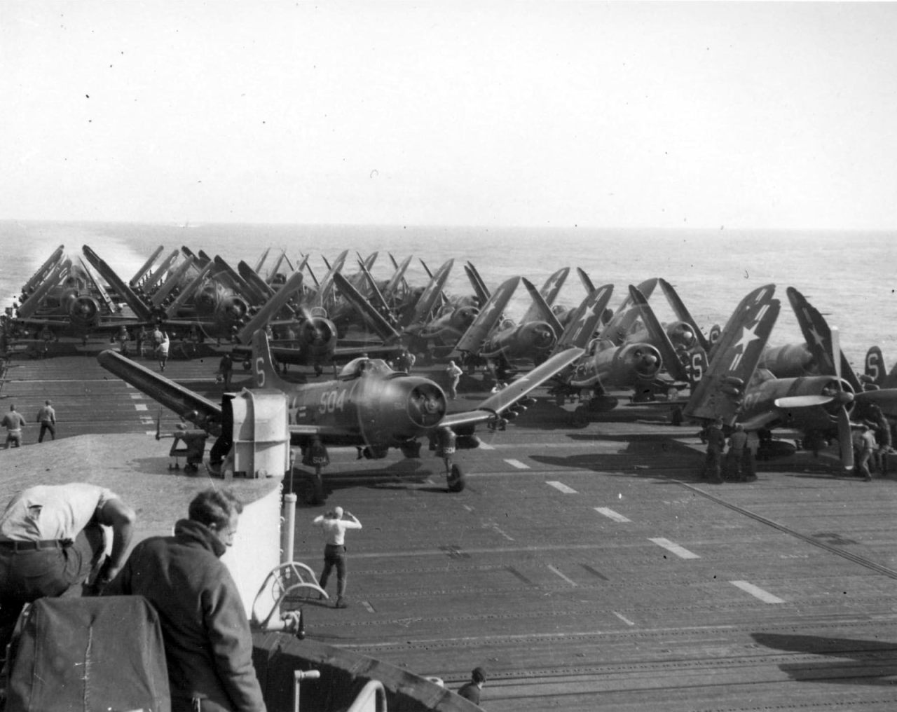 USS-Valley-Forge-Korean-War.jpg