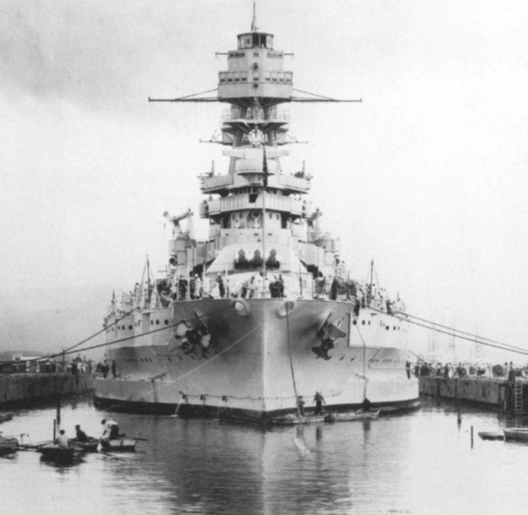 uss_arizona_bb39_09.jpg