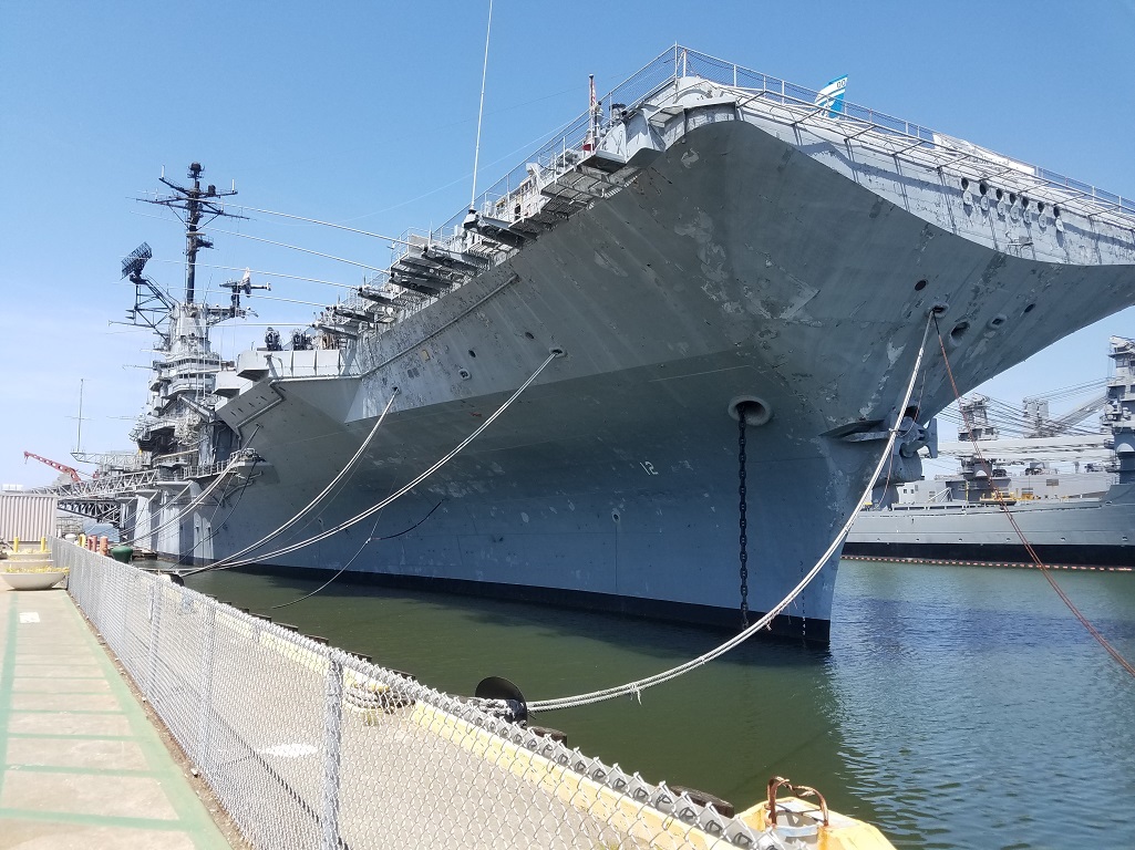 USS_Hornet_CVS-12.jpg