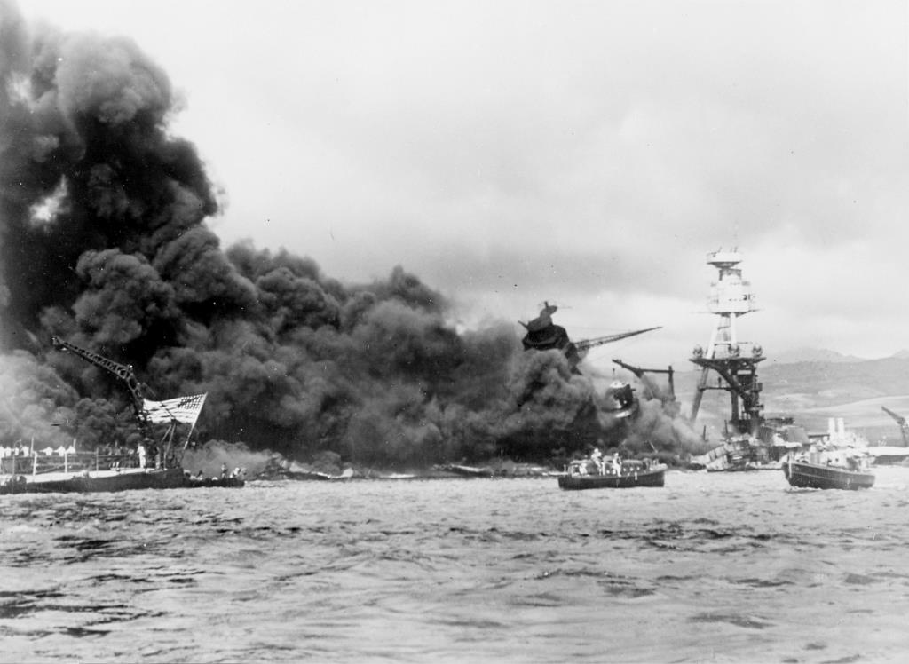 WWII_Pearl_Harbor_Attack_2828646701529.jpg