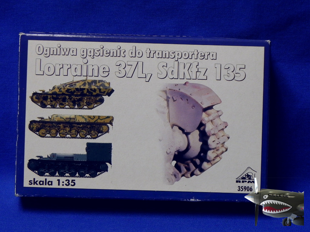 RPM35906SdKfz135tracks.JPG