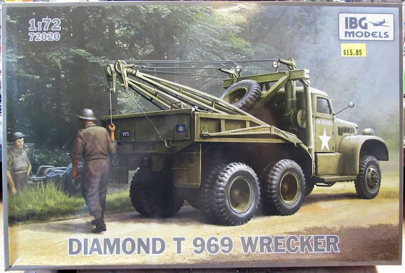 IBG_Diamond_T_969_Wrecker.jpg