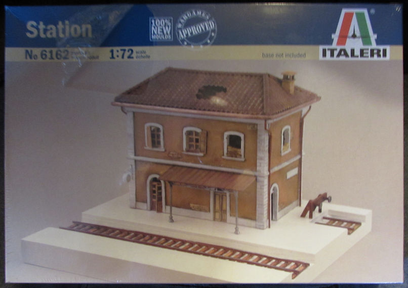 Italeri_Train_Station.jpg