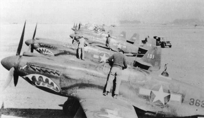 P-51Anoname101of23FG776FS.jpg