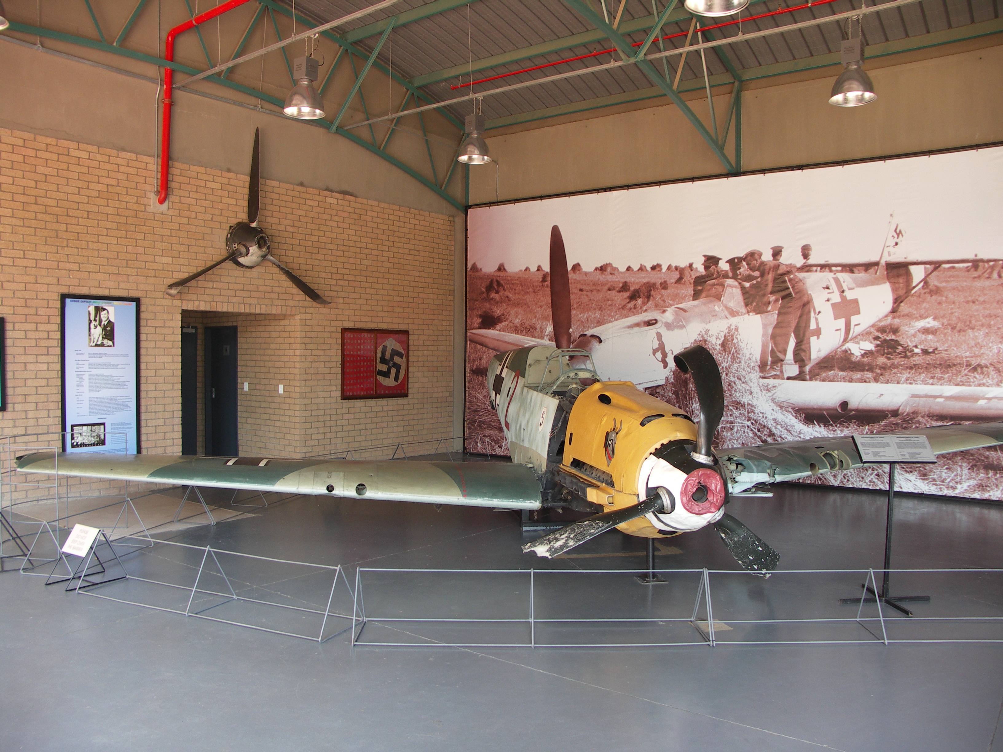 Messerschmitt-BF109-E3-001.jpg