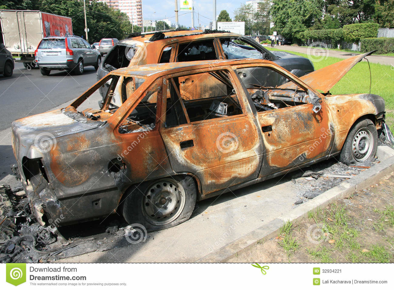 burnt-out-cars-moscow-russia-august-street-mikluho-maclay-international-education-center-near-road-moving-32934221.jpg