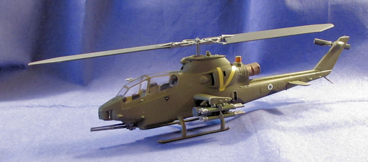 Israeli_AH-1S_Cobra_I.jpg